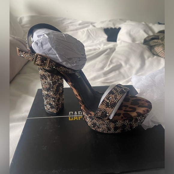 Platform Animal Print Heels - Picture 3 of 6